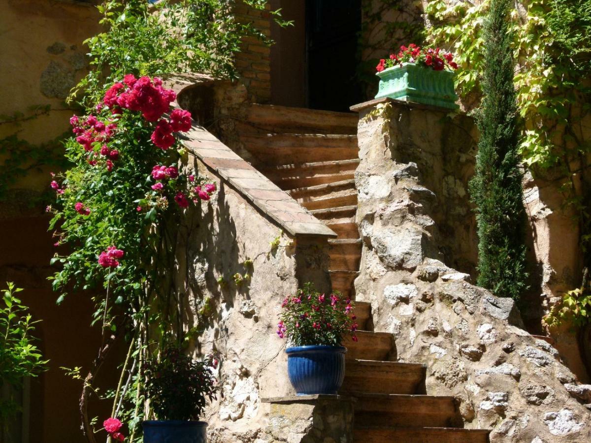 Le Bastidon Saint-Michel Bed & Breakfast Сен Максим Екстериор снимка