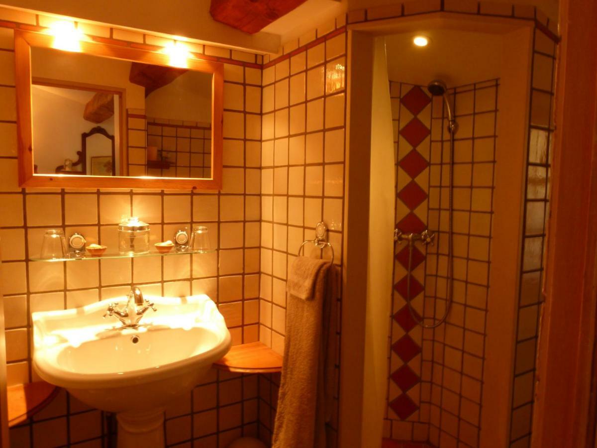 Le Bastidon Saint-Michel Bed & Breakfast Сен Максим Екстериор снимка